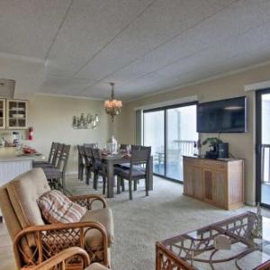 Ocean City Condo with Balcony - Walk to Beach!