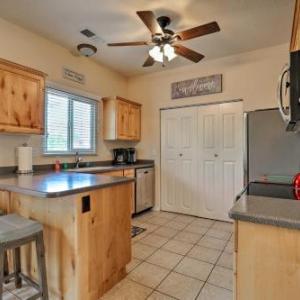 Kanab Condo with Pool and Patio 30mi to Zion NP!