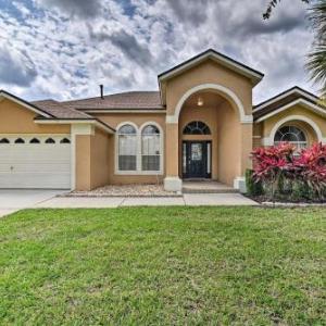 Clermont Home with Pool and Spa 15 Mi to Disney!