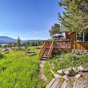 Grand Lake Cabin with Fire Pit- 3 Mi to Rocky Mtn NP!