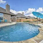 Luxurious College Station Home w Pool+Patio