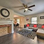 Charming House 4 Miles to Downtown Charlotte!