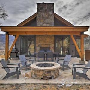 Hot Tub and Mtn Views at Modern Silverthorne Retreat