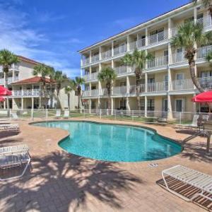 Panama City Beach Condo with Patio and Pool Access!