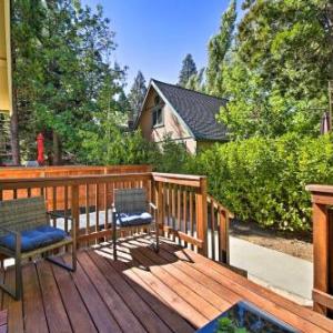 Updated Cabin Close to Lake Arrowhead Village!