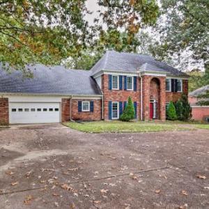 Pet-Friendly House Less Than 5 Miles to Shelby Farms Park!