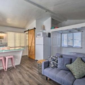 Pet-Friendly Studio for Easy Couples Getaway!