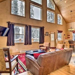 Scenic Mountain Cabin on 4 Wooded Acres and Hot Tub!