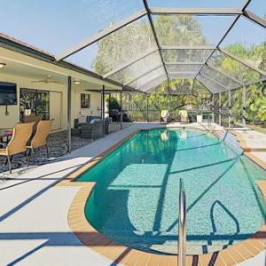 New Listing! Sparkling Home with Caged Pool & Lanai home