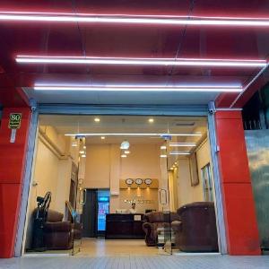 C & Y Hotel