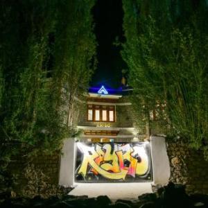 Raybo Hostel - Serene stay with 5 mins walk from the main market