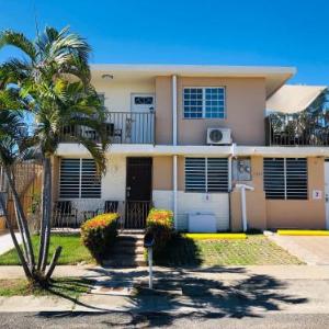 Lovely apartment with laundry & Parking