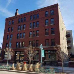 Historic 3rd Ward Loft by Frontdesk