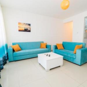 Spacious Three-Bedroom Apartment with Sea View A4