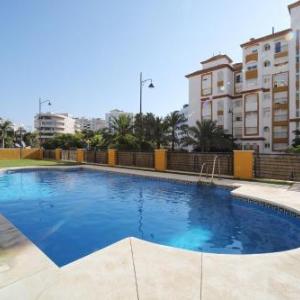 Elegant and Compact Apartment Port of Estepona (BV1-1-B)