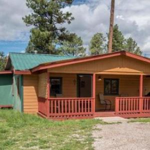 Whispering Pine Cabins-Mountain View