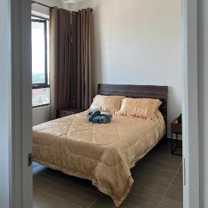 Lovely 1-bedroom condo with pool