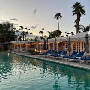 Near Downtown Palm Springs 7 BD 7 BTH 80FT Pool Pickleball