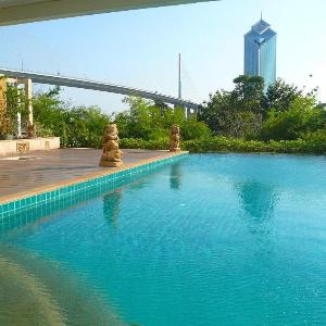 Nice 1BR Apt Riverside and close to Asiatique