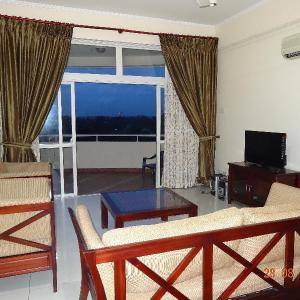 Super Luxury 3BR Golf Wing Apartment on 7th Floor