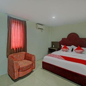 Collection O Medan City Center Near Manhattan Times Square Formerly Grand Z Suites