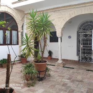 House in Juderia in the historic center