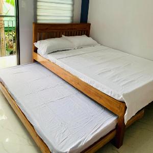 Cuarto ni Eunice Unit 1