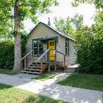 Adorable and Cozy Bungalow