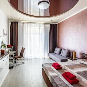LeoApart near Rynok Square with 2 bedroom with balcony