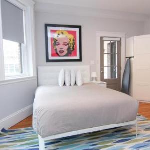 A Stylish Stay w/ a Queen Bed Heated Floors.. #23