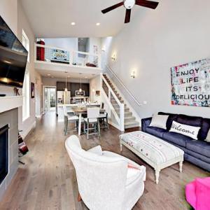 40 Journey Way Townhome Townhouse