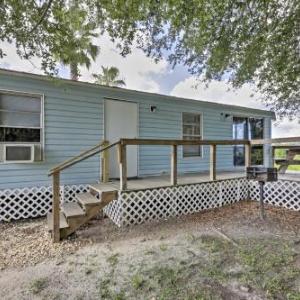 Charming Silver Springs Cabin with Lake and Forest Views!