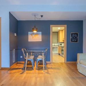 Plaza España 2 bedroom with balcony