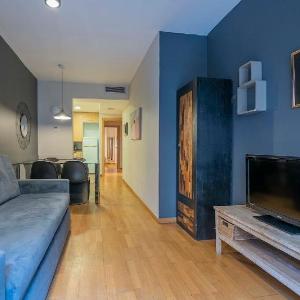2BD with balcony in the heart of Eixample