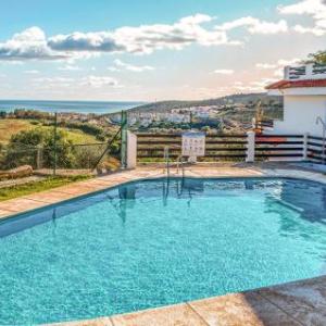 Stunning apartment in Manilva w/ Indoor swimming pool and 2 Bedrooms