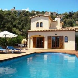 Les Cabanyes Villa Sleeps 6 Pool