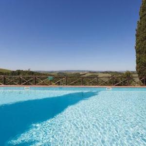 Campana Villa Sleeps 4 Pool WiFi