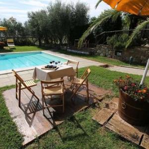Castiglione del Lago Villa Sleeps 6 Pool WiFi
