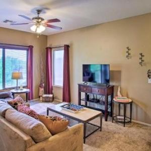 Pet-Friendly Fountain Hills Condo Walk Downtown!