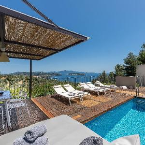 Superior Villa Cassiope with 3br Private Pool And Stunning Sea Views