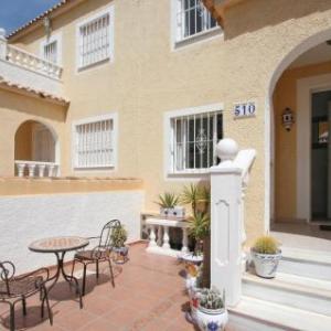 Amazing home in Santa Pola w/ Outdoor swimming pool WiFi and 3 Bedrooms