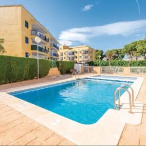 Stunning apartment in Oropesa del Mar w/ Outdoor swimming pool Outdoor swimming pool and 2 Bedrooms