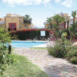 Beautiful apartment in Marbella w/ Outdoor swimming pool WiFi and 2 Bedrooms