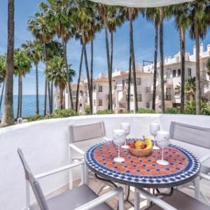 Beautiful Apartment In Calahonda With Wifi