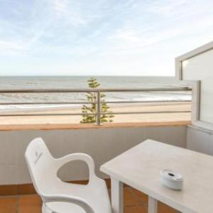 Beautiful home in Roquetas de Mar w/ WiFi and 1 Bedrooms