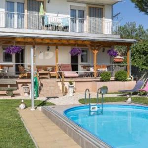 Apartment Twisting By The Private Pool