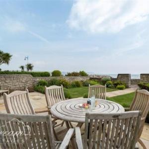 Beach View Apartment 2