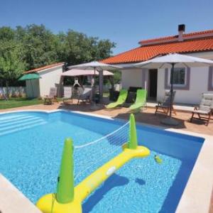 Three-Bedroom Holiday Home in Barban