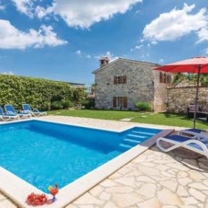 Three-Bedroom Holiday Home in Regulici