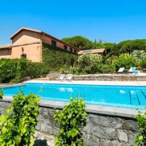 Cozzarelle Villa Sleeps 8 with Pool and WiFi